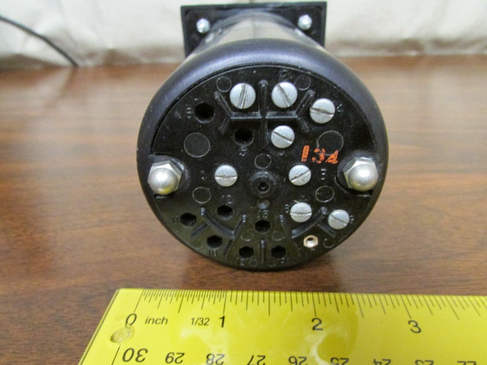 API Instruments Model 303-K Shielded Meter 0 - ATM Microns