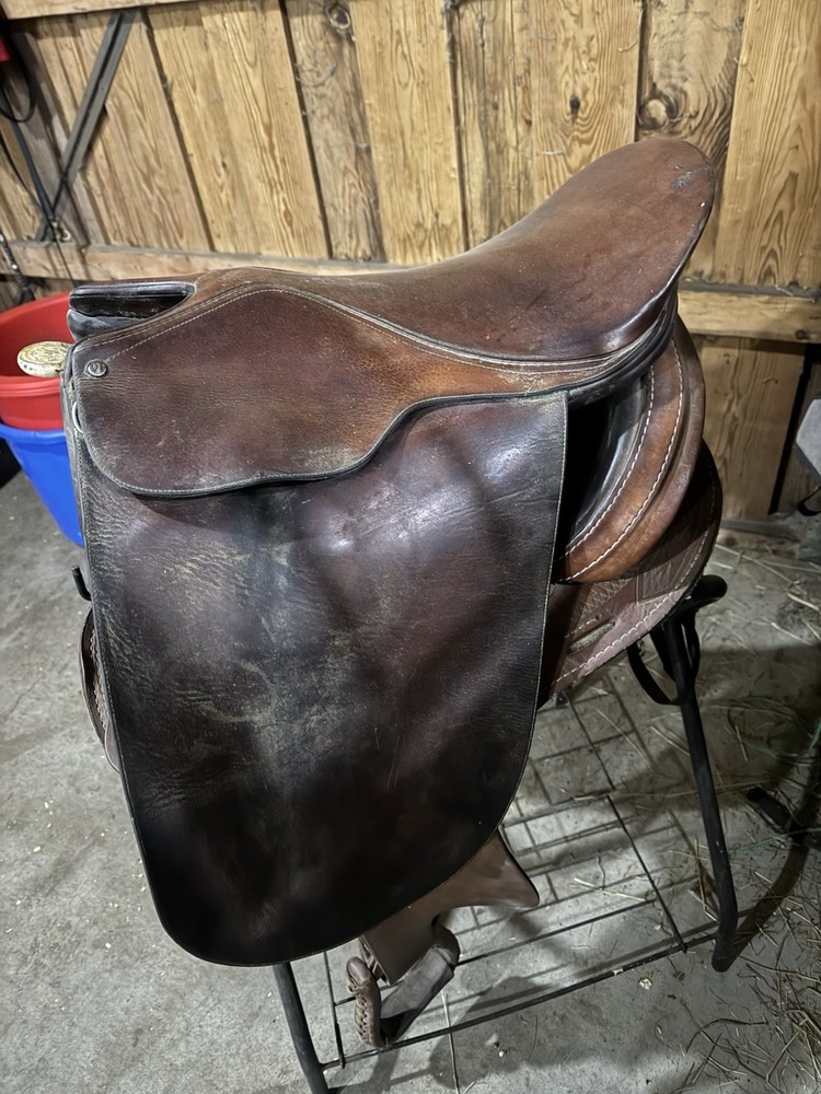 21” Blue Ridge Cutback Saddle