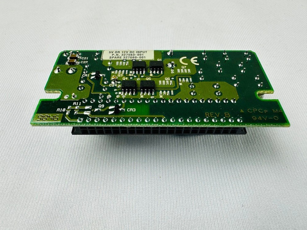 Compaq 327563-001 Voltage Regulator