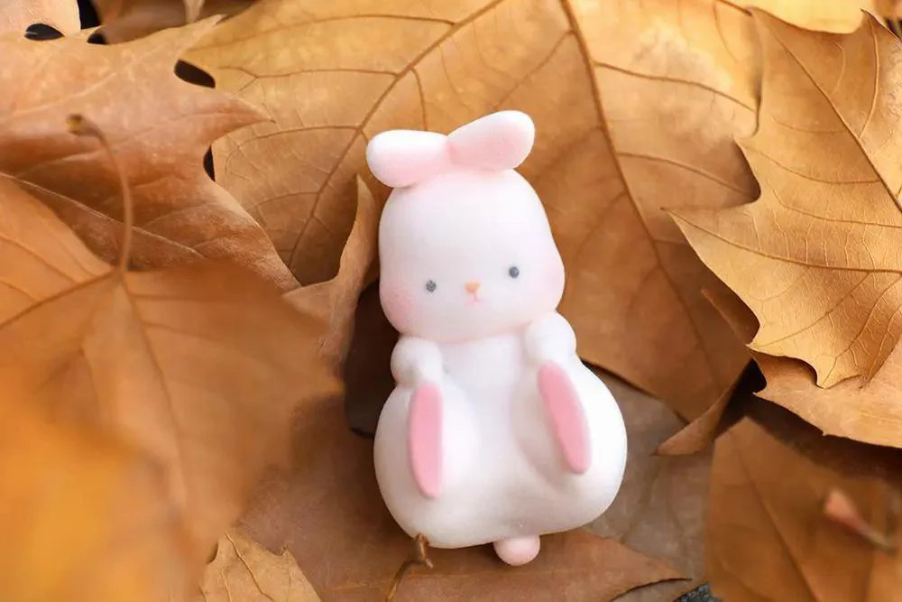 Lonepine Momoko Series