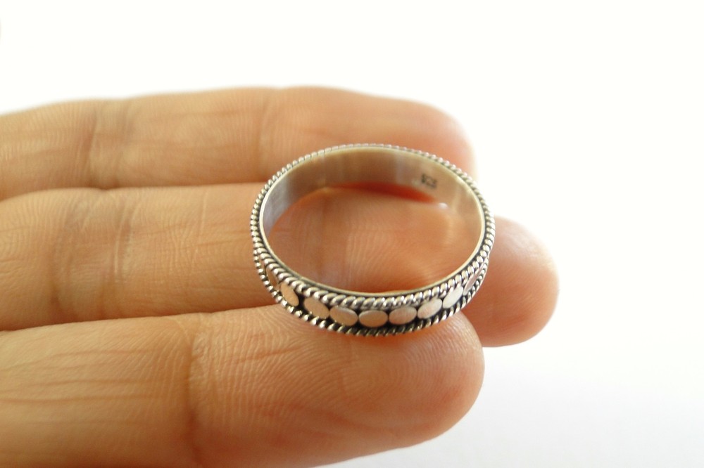Purple Amethyst 925 Sterling Silver Stacking Ring Size 6 3/4