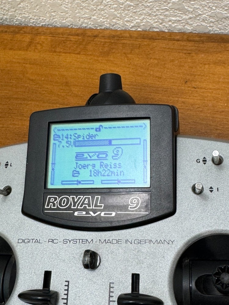 Multiplex Royal Evo 7 HFMS-72 Digital RC System Transmitter, No Antenna/Battery