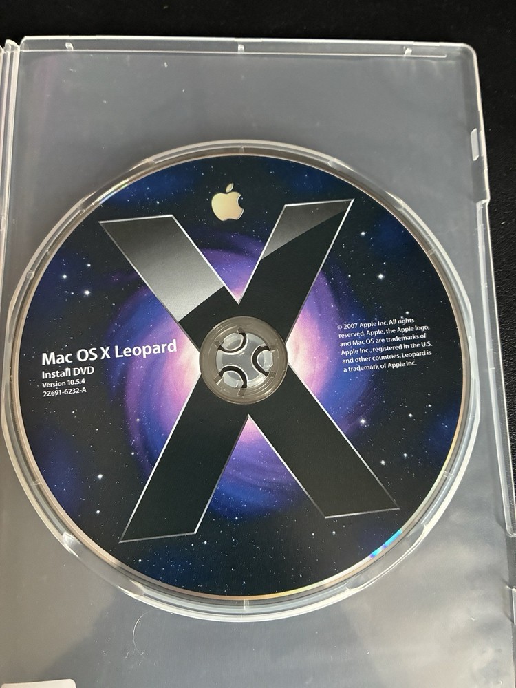 Apple Mac OSX Version 10.5.4 Leopard Retail Pack 2007 Disc DVD