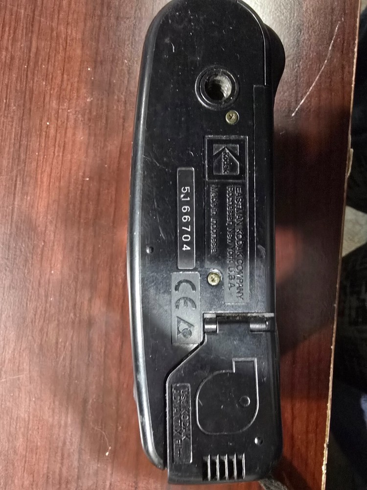 Kodak Advantix 4100 IX APS Point & Shoot Film Camera