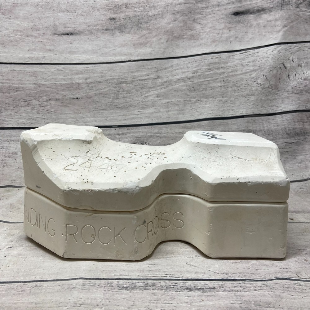 2002 Doc Holliday Ceramic Casting Mold Standing Rock Cross - Easter #2447