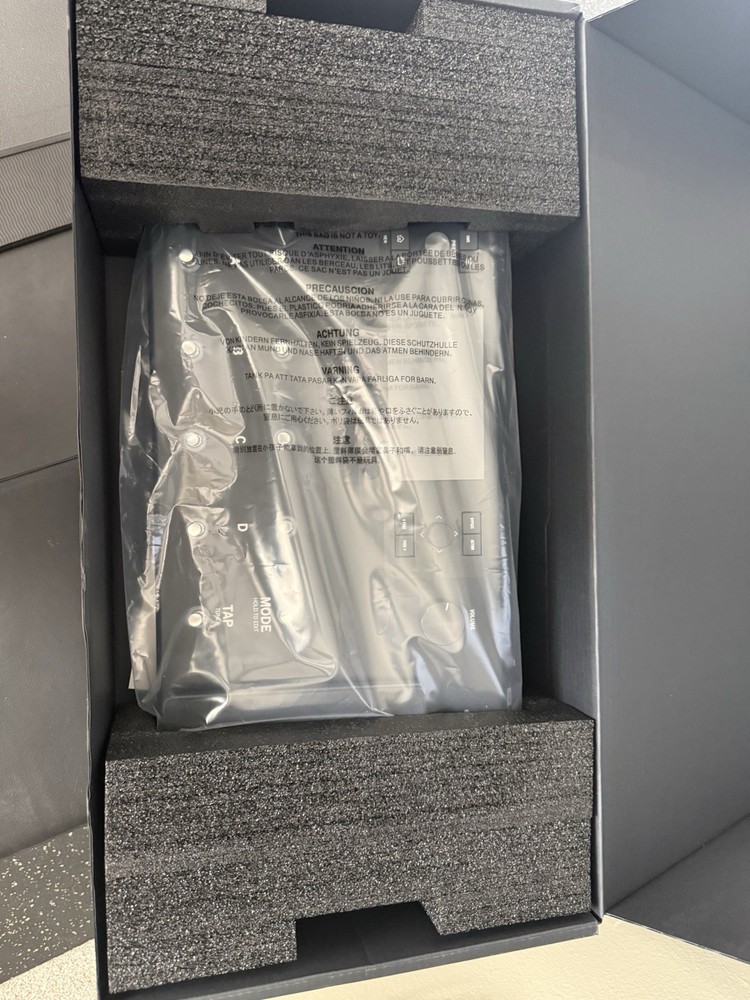 Line 6 Helix LT Guitar Multi-Effects Processor W/ Expression Pedal Excellent