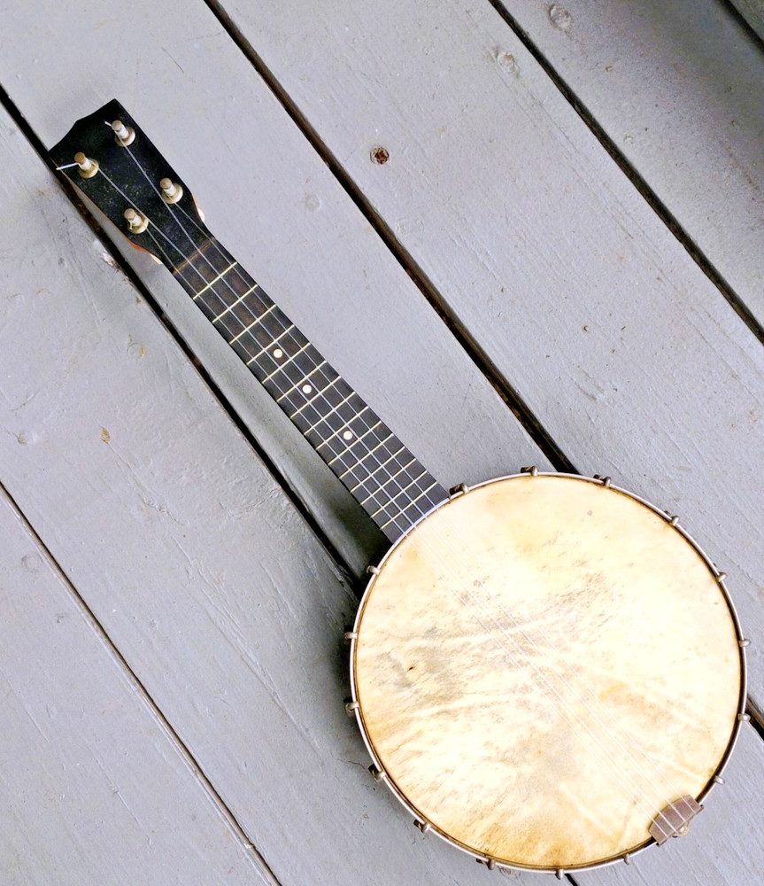 Vintage / Antique Banjolele