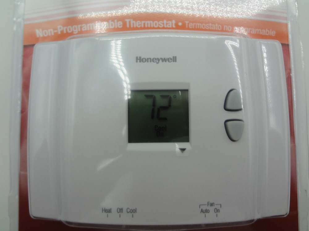 Honeywell Non-Programable Thermostat RTH111B NOS