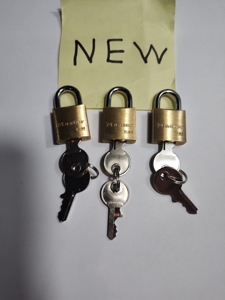 MASTER LOCK 4130KAWWG Keyed Padlock, 9/16 in,Rectangle,Gold