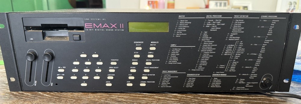 E-MU SYSTEMS EMAX II model 2213 16 Bit Digital Sound System