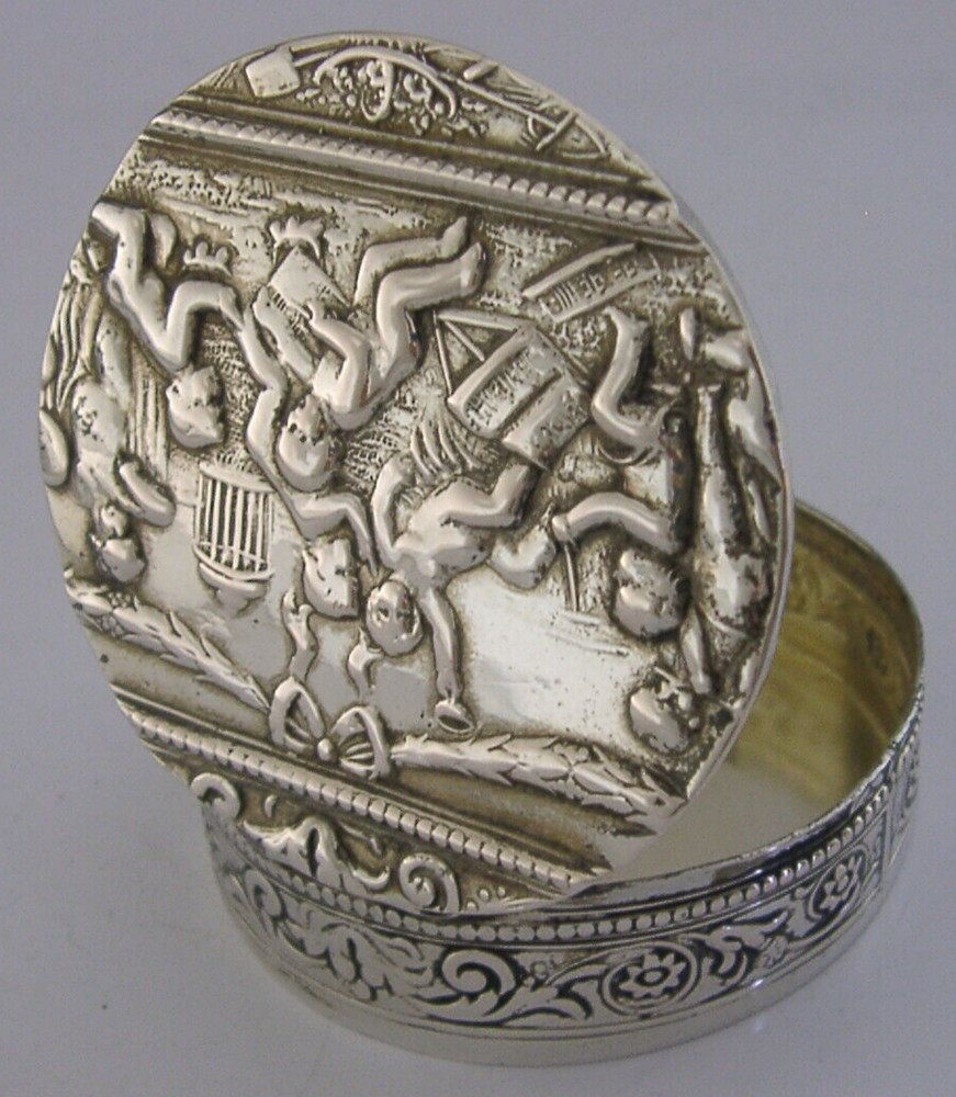 SUPERB GERMAN SOLID SILVER FIGURAL CHERUB SCENES BOX c1900 ANTIQUE