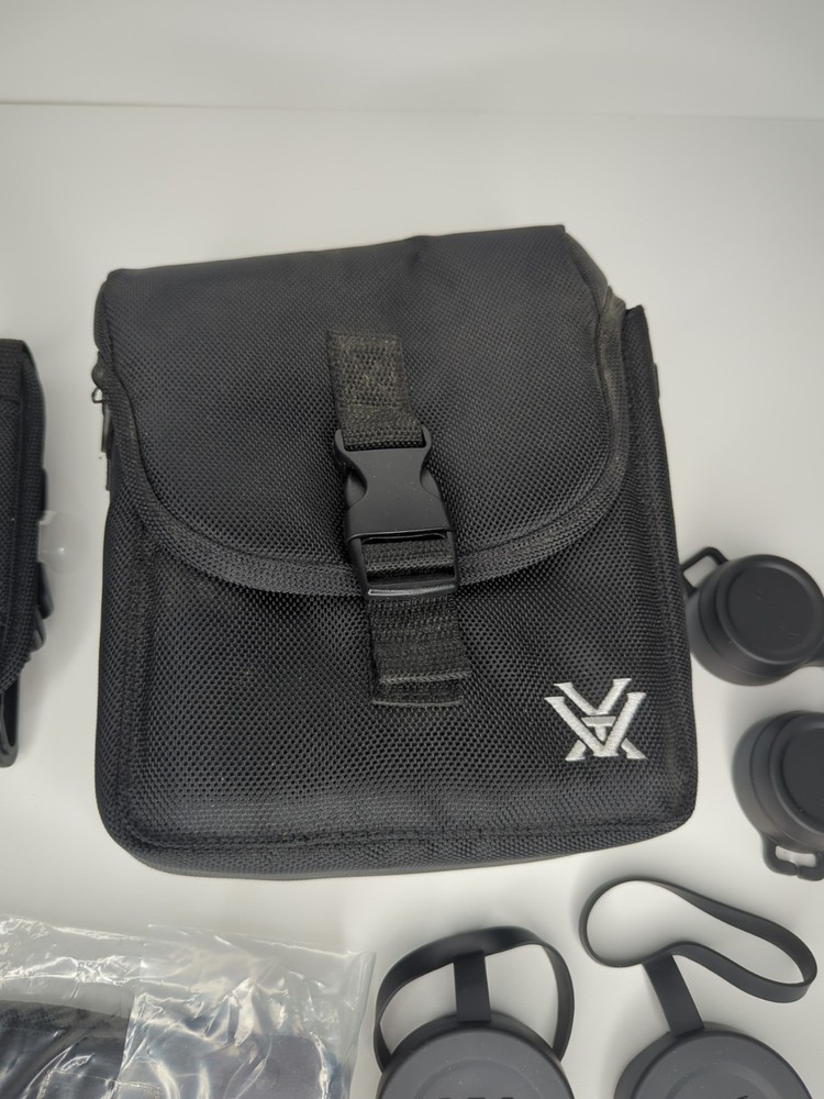 New Vortex Binocular Nylon Case with Removable Strap And Lens Covers