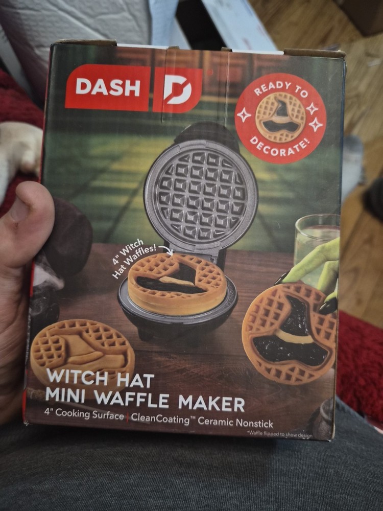 New Dash Witch Hat Mini Waffle Maker 4" Cooking Surface Ceramic Nonstick