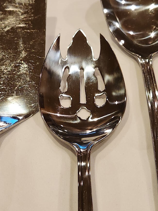 Reed and Barton RIBBON CREST Set of 7 Assorted Stainless Flatware Serving Pieces