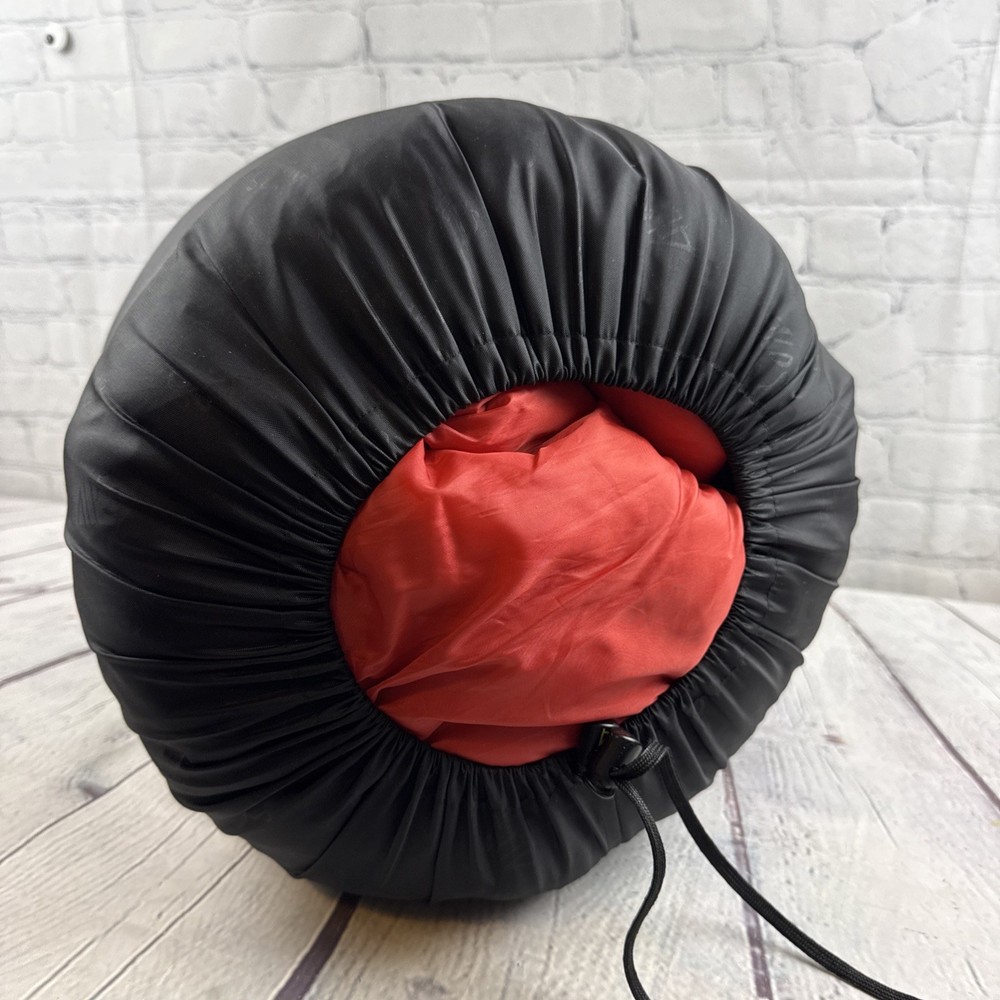 Alps Mountaineering Echo Lake -20° Sleeping Bag Red