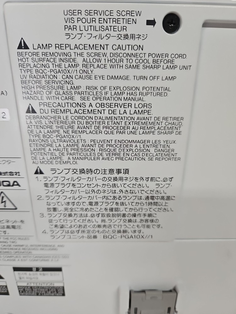 Sharp Notevision PG-A10X Projection Display With All Cords Remote And Bag