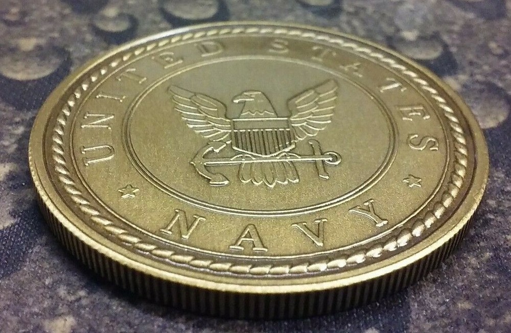 2013 Merry Christmas U.S. Navy coin