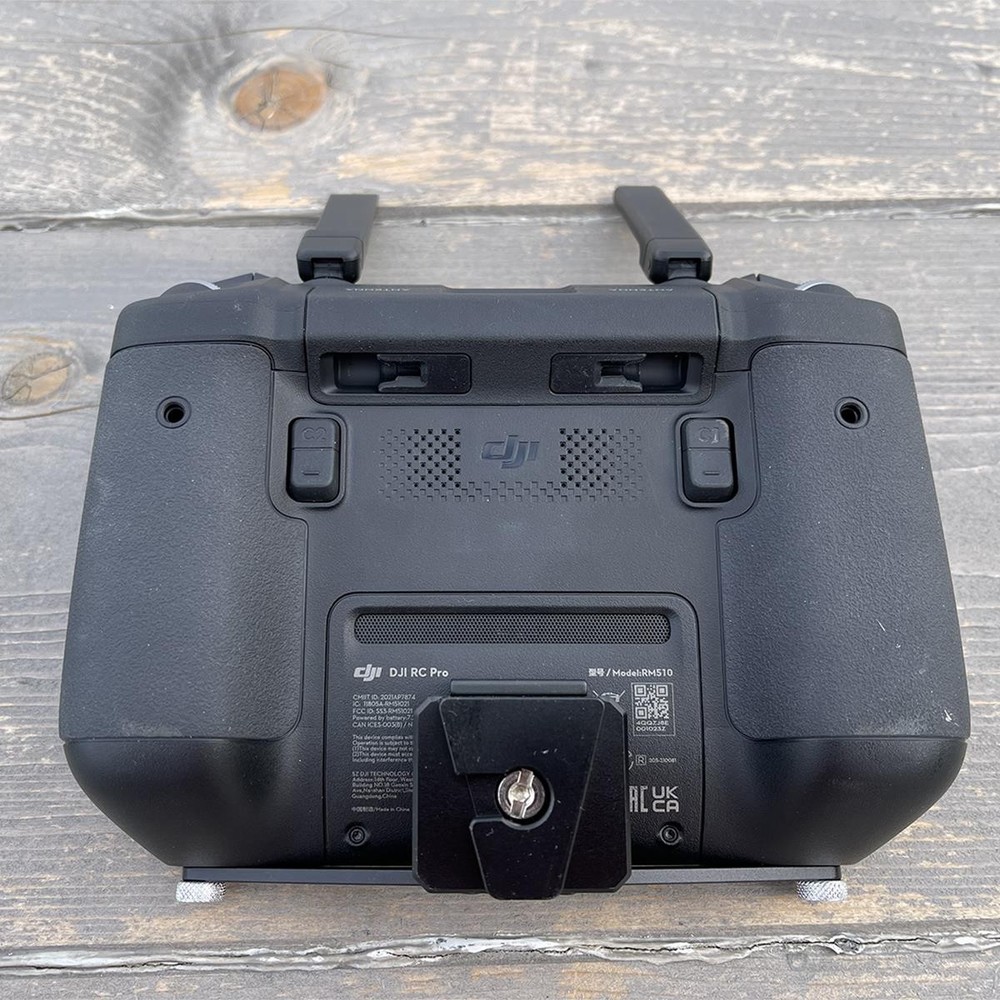 LifThor Tripod Mount with Quick Release Bracket for DJI RC Pro "Smart Controller