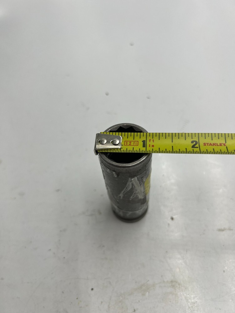 Apex 13/16'' 12-Point Thin Wall Extra Long Socket, 1/2'' Square Drive 5526-D