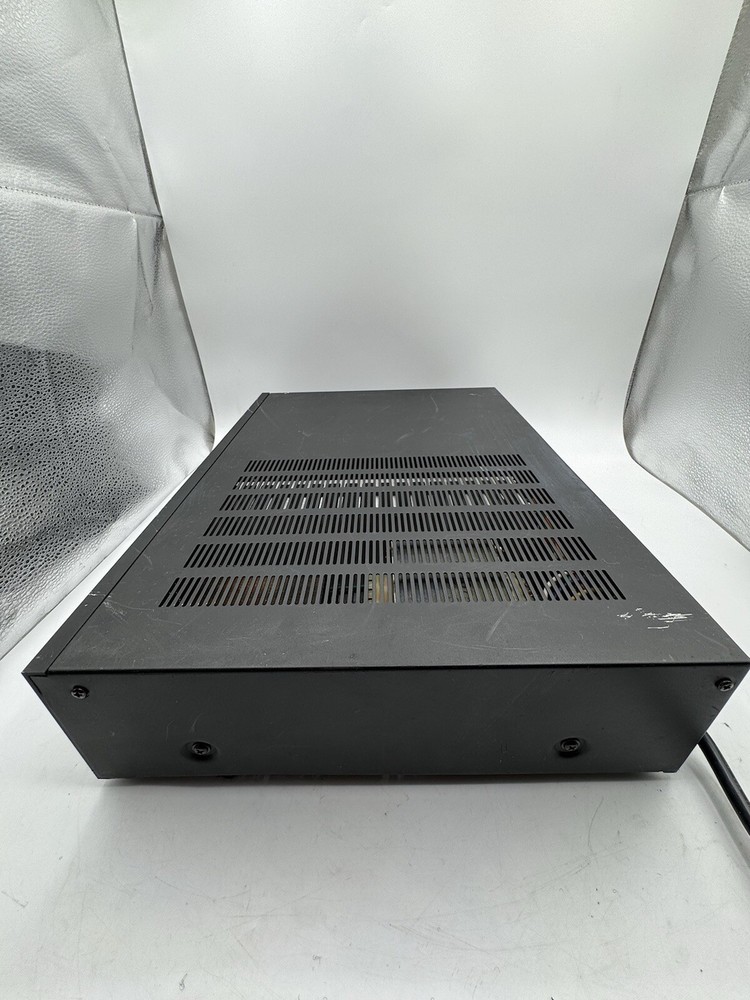 Bogen GS-100 GS100 Bogen Gold Seal Series Amplifier Untested Powers On