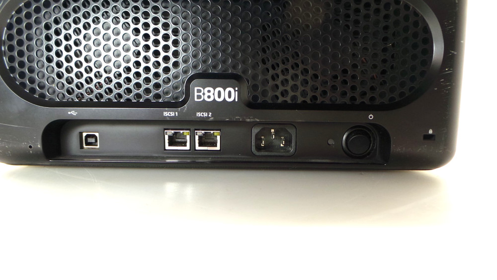 Data Robotics Drobo B800i Desktop iSCSI 8-Bays SAN Storage Array - Power tested