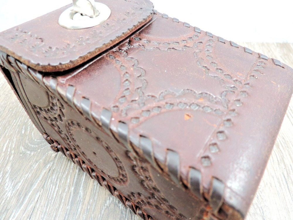 Brown Tooled Leather Rectangular Belt Box w/Latch 3"x5"x3"