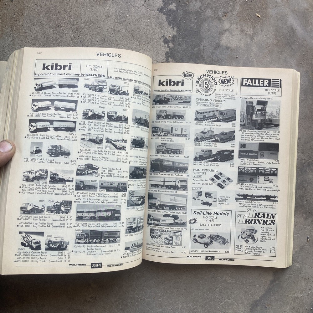 WALTHERS 913-626 1983 EDITION HO CATALOG & CRAFT TRAIN REFERENCE MANUAL