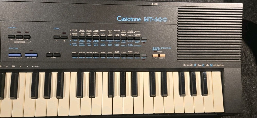 Casiotone Casio MT-600 PCM Pulse Code Modulation Keyboard Midi Synthesizer WORKS