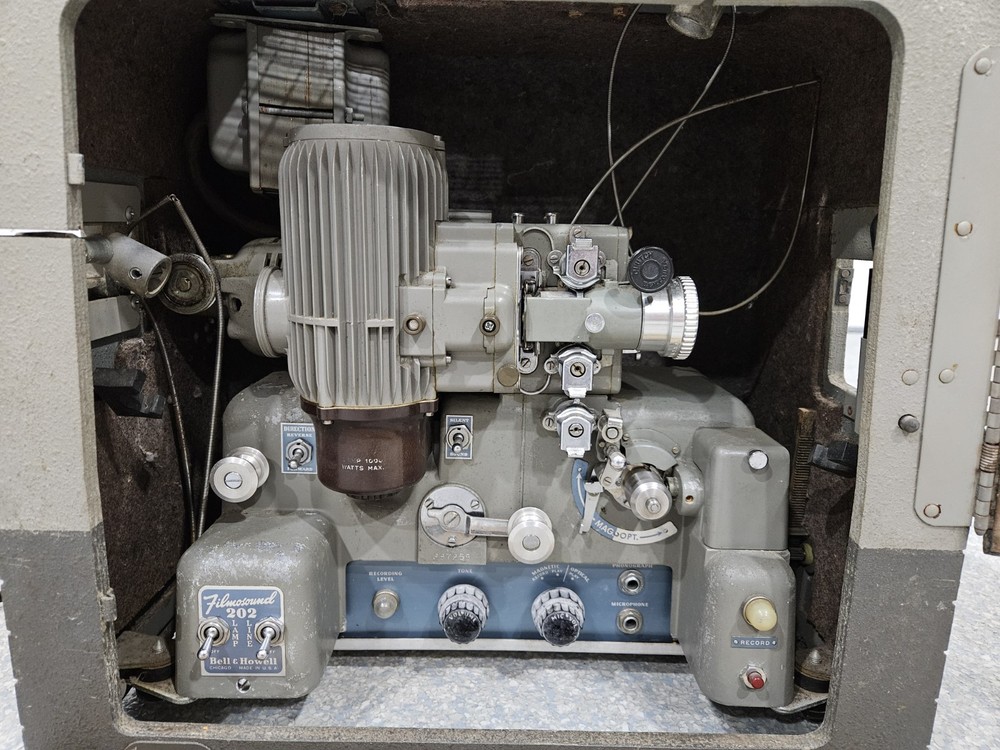 Bell & Howell Filmosound 202 Projector