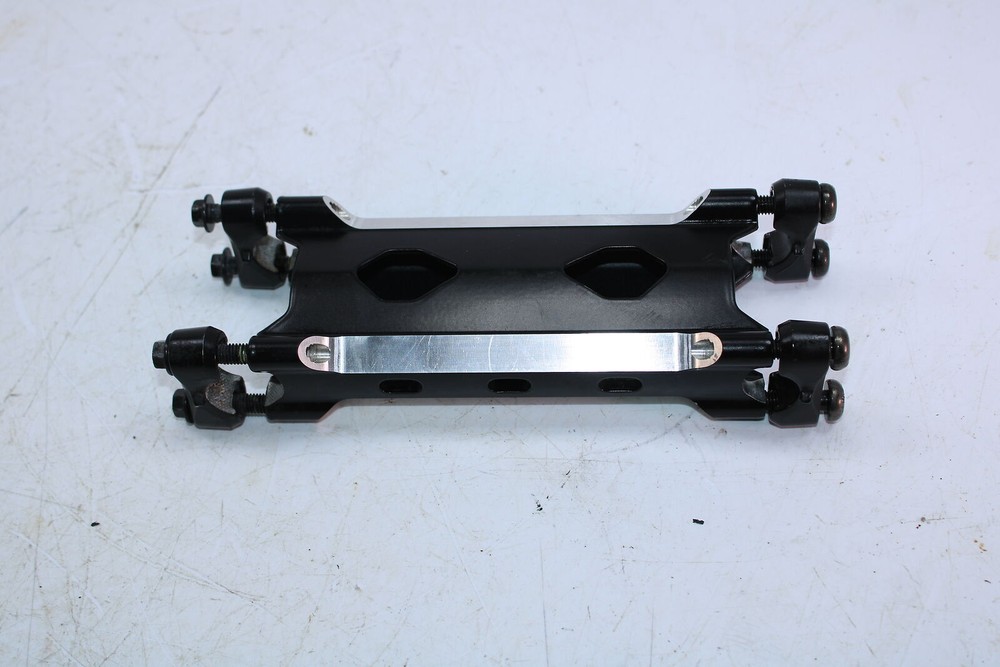 2017 Ski-Doo Summit X 850 E-TEC 154in HANDEBAR RISER 506152866