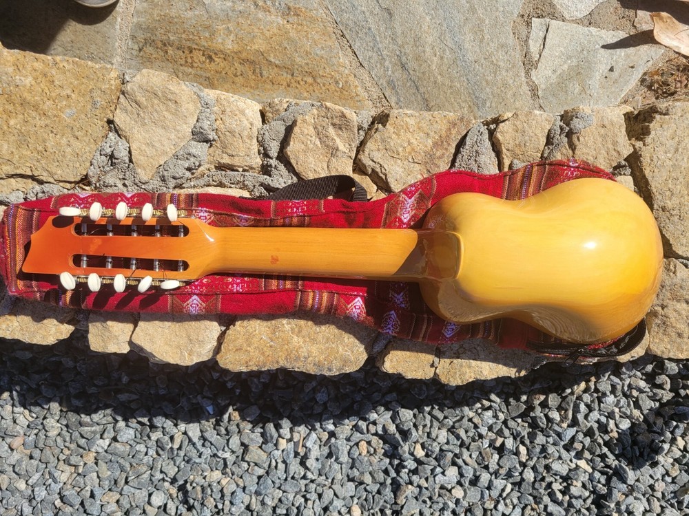 Charango