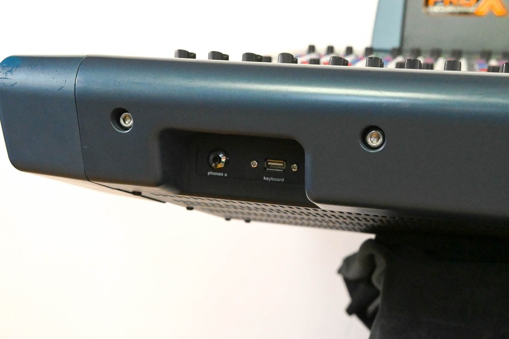 Midas PRO X Control Surface with Neutron High-Performance Audio System CG01ZPK