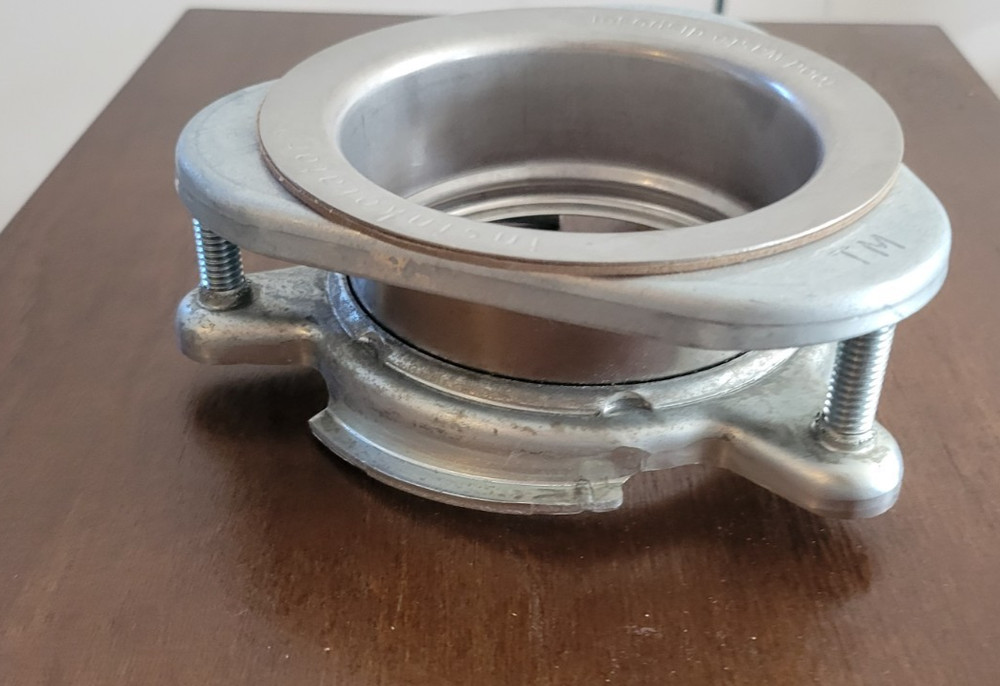 New Insinkerator Disposal Sink Flange & Mounting Ring Only, No box