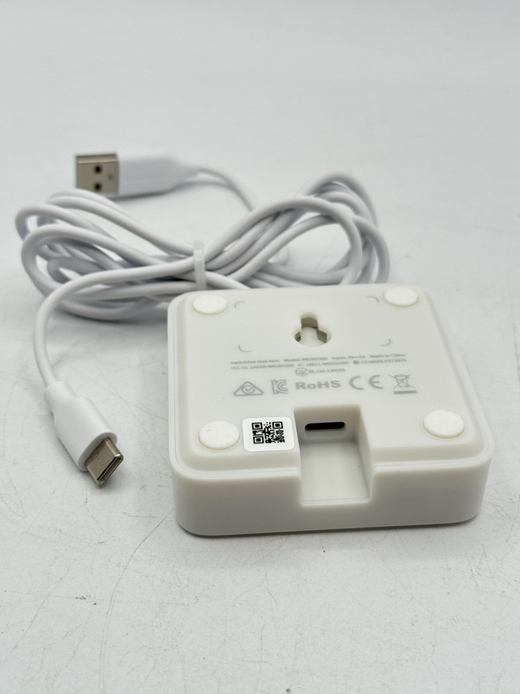 SwitchBot Hub Mini Wi-Fi Home Appliances Smart Remote Control, White