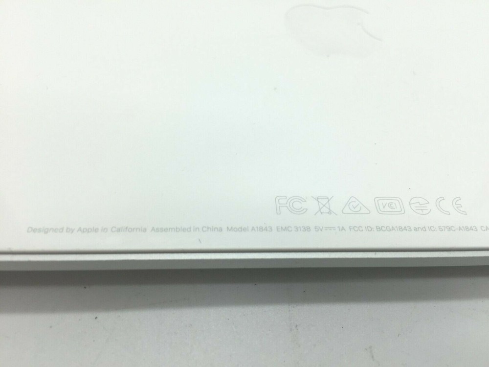 Apple Magic Wireless Lightning keypad Bluetooth Keyboard white A1843