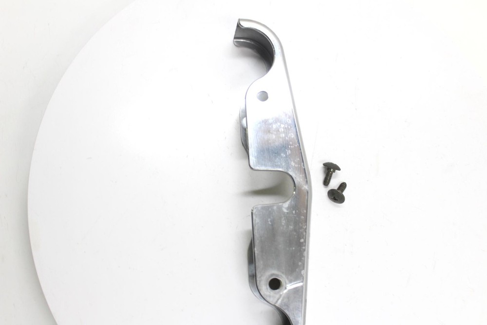2003 SUZUKI GZ250 OEM FRONT FORKS CLAMP LOWER TREE PLASTIC GUARD