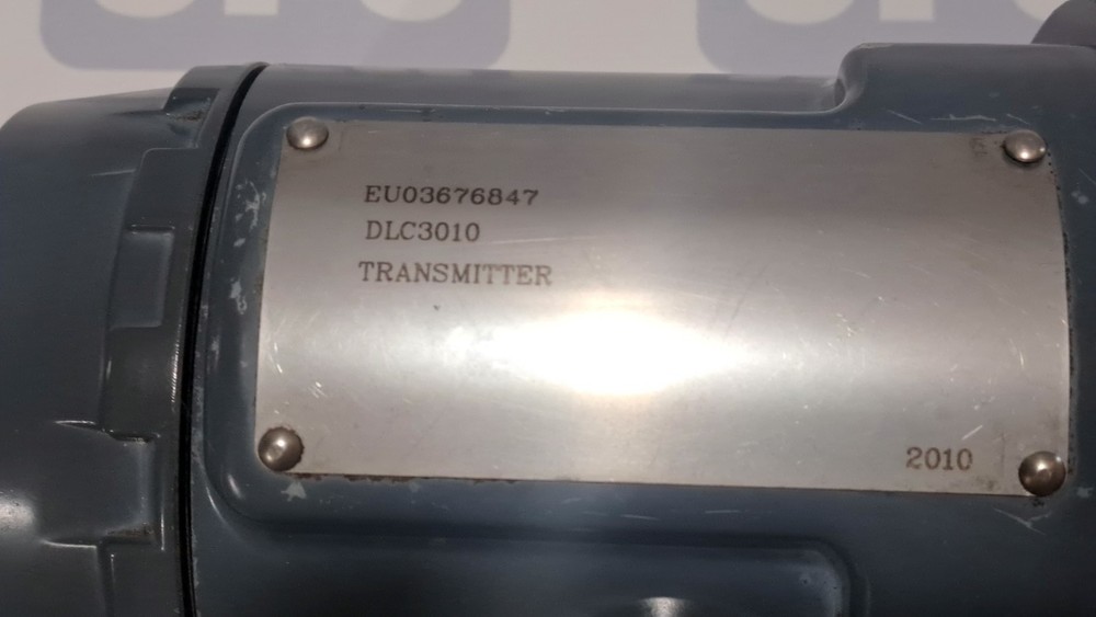 Fisher FIELDVUE DLC3010 Digital Level Controller 1 pcs