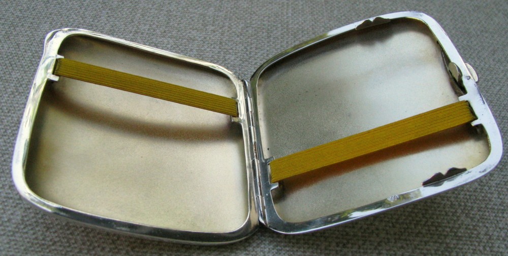 PRISTINE MINT ENGRAVED SILVER HAND PAINTED PORCELAIN CIGARETTE CHEROOT CASE 1910