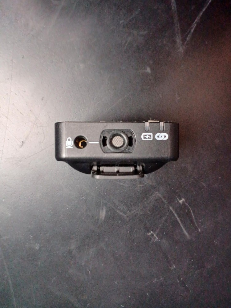 RODE Wireless Microphone System GO Used