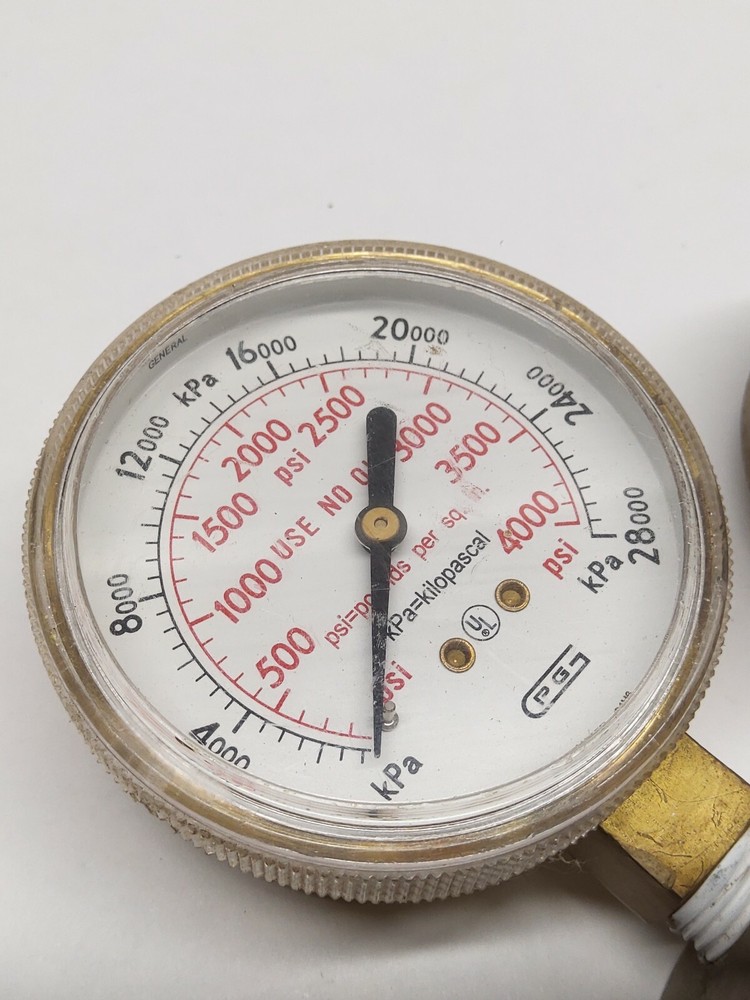 Smith's H800 SERIES Gas Regulator (USED NOT TESTED)