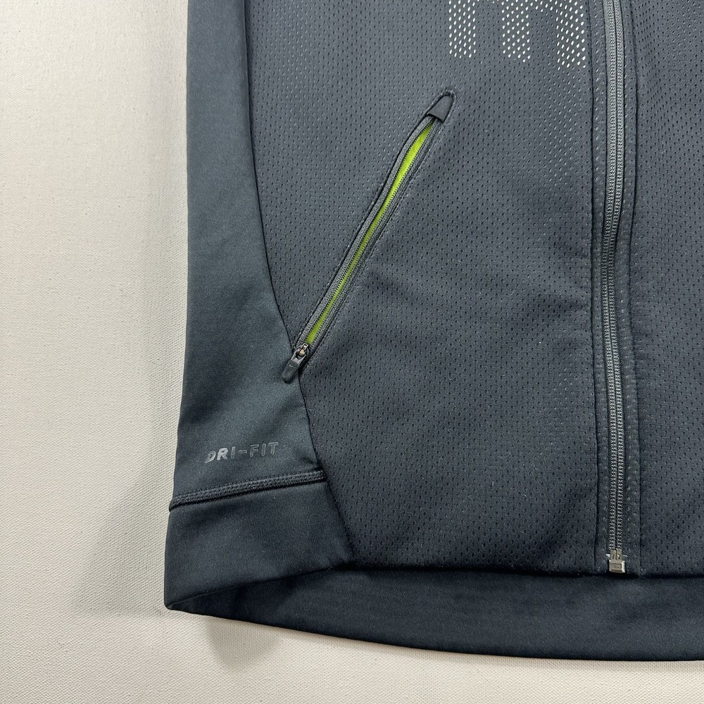 Nike Therma Sphere Training Vest Mens Small Performance Activewear 807763-010