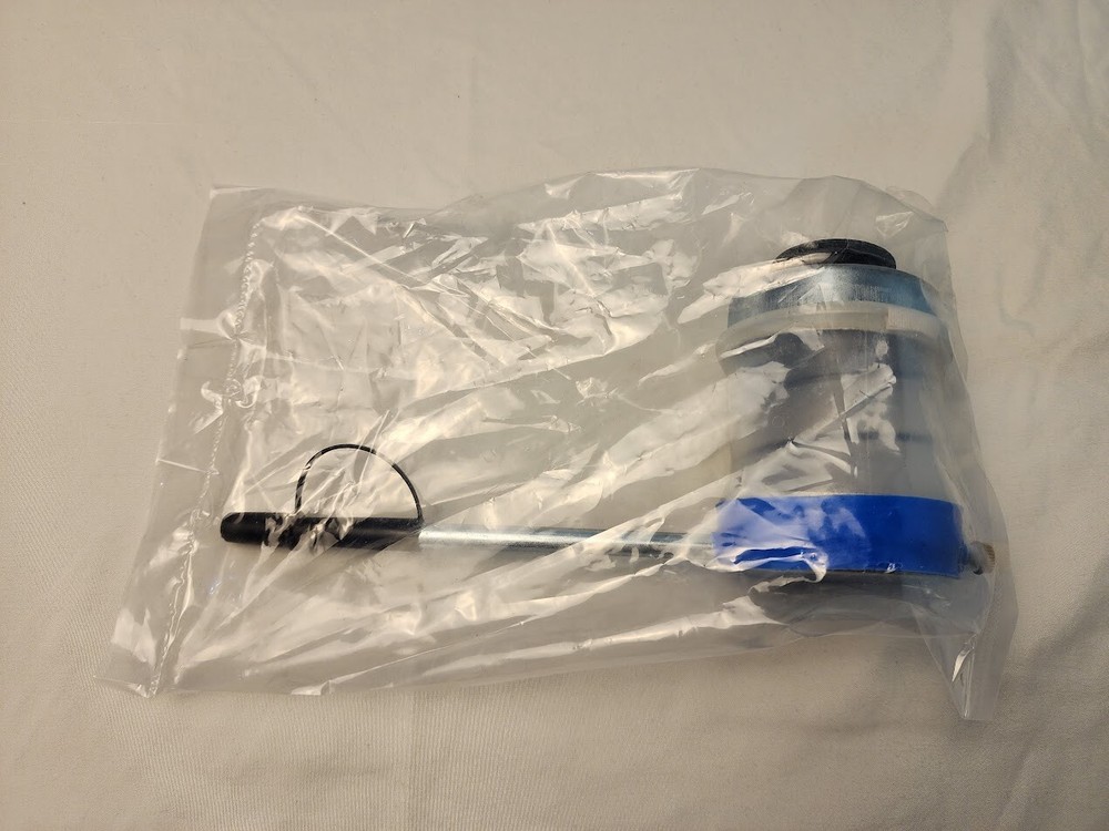 The Clear Puffer Dusters 5' Standard Dust Applicator by Executive Pest Control