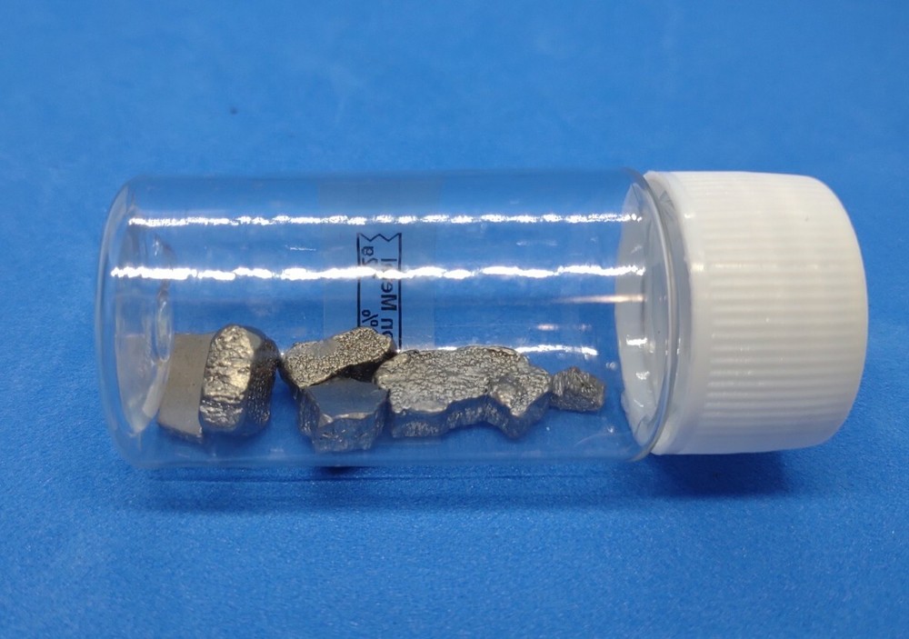 Iron Metal 12g, Element samples, 99.9% pure, Periodic Table, under Argon