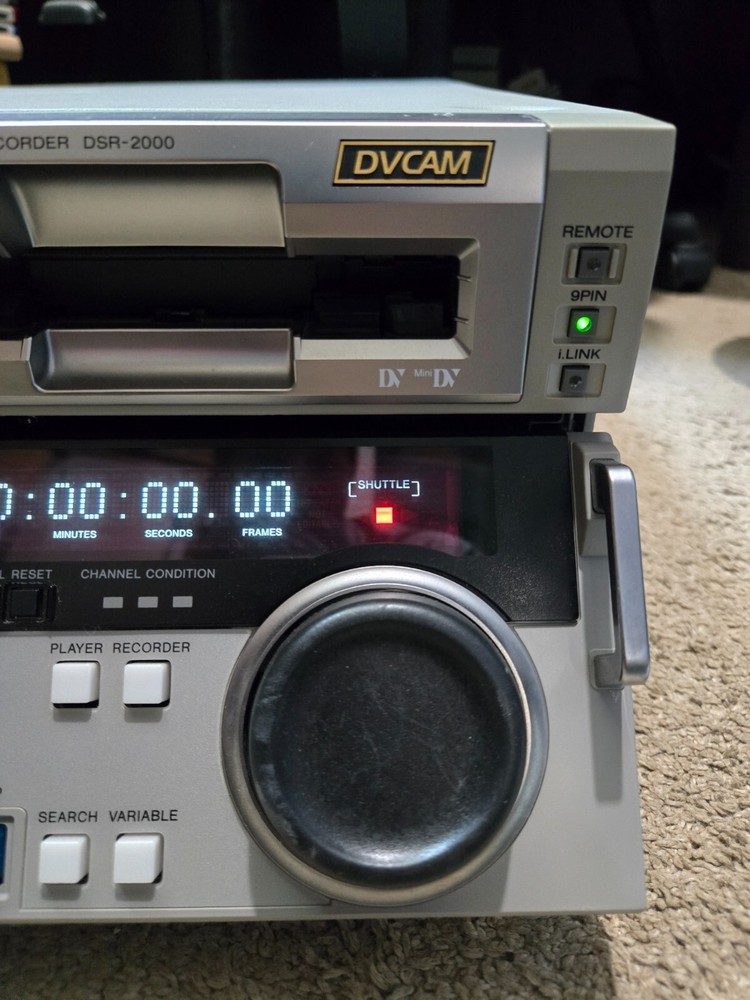 Sony DSR-2000 Digital Videocassette Recorder