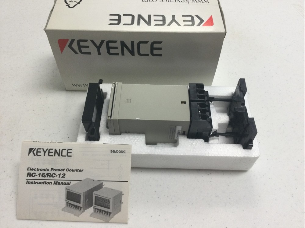 NEW KEYENCE RC-12 COUNTER, FREE SHIPPING
