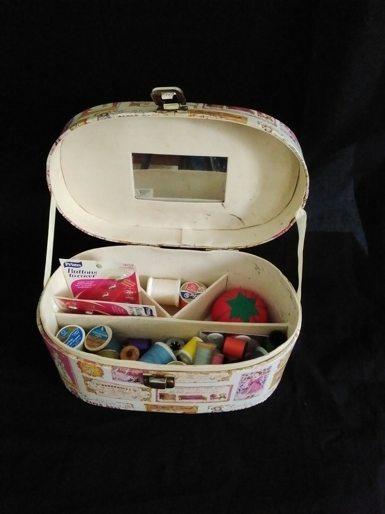 MCM 4 Compartment Sewing/Makeup Case With Thread. Lidded with snap catch closure
