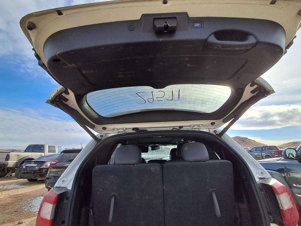 Driver Tail Light Quarter Panel Mounted LED Fits 14-15 SORENTO 1558483