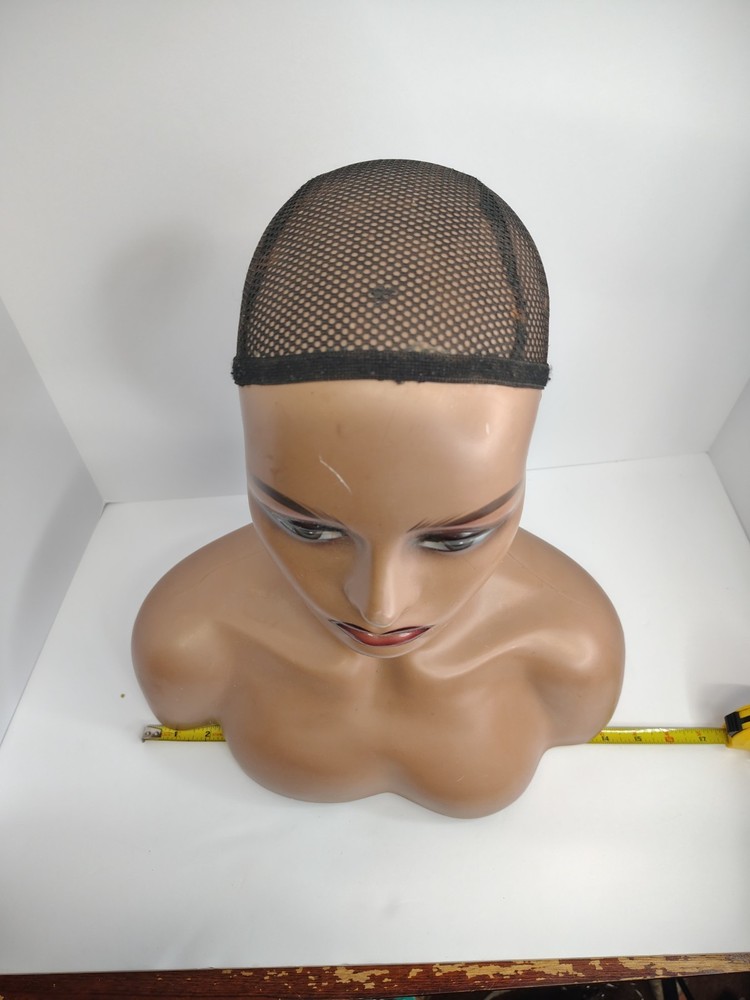 Female Mannequin Head With Shoulders