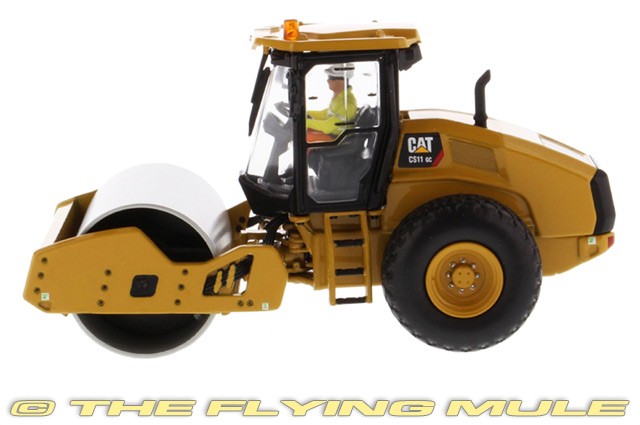 Diecast Masters 1:50 CS11 Soil Compactor