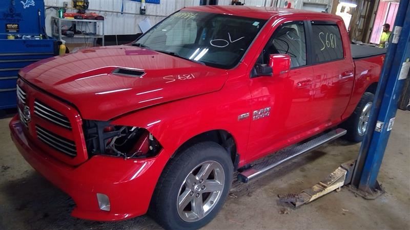 2013 13 RAM 1500 Air Shutter